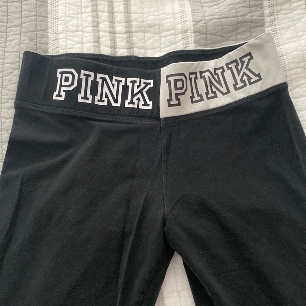 PINK LEGGINGS